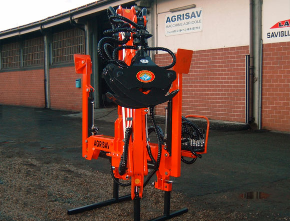 P.A.S. 350 at rest on its support stands